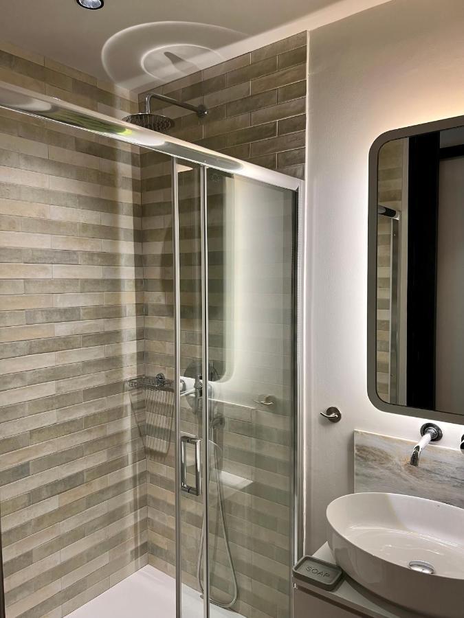 G&W Luxury Rooms Athena Bagian luar foto